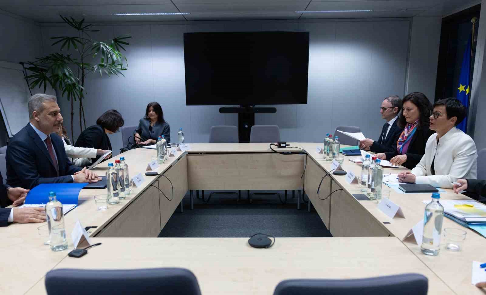 disisleri bakani fidan belcikada 1 Q1rc1XaC