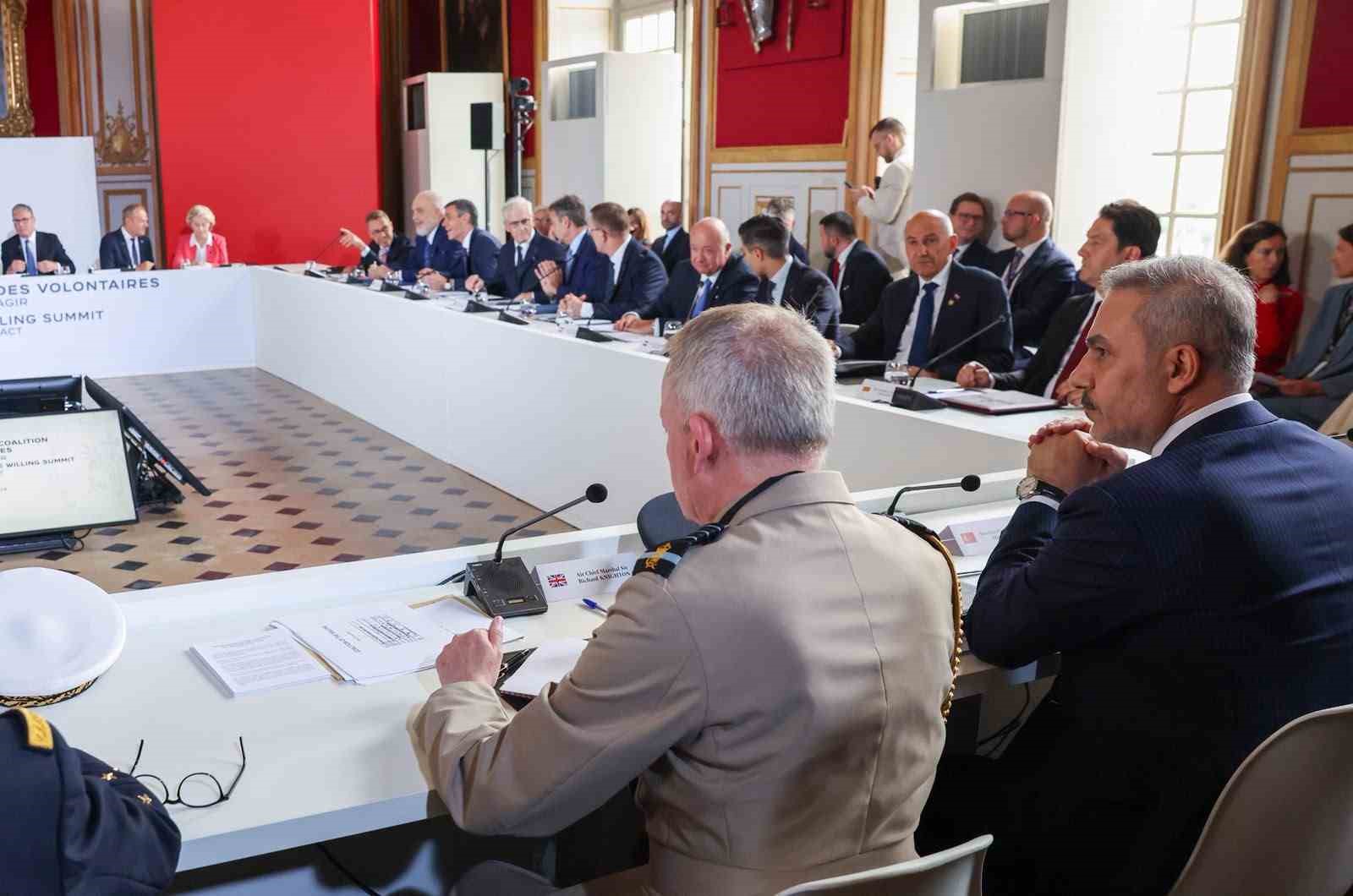 disisleri bakani fidan fransada 6 qIQkv44Z