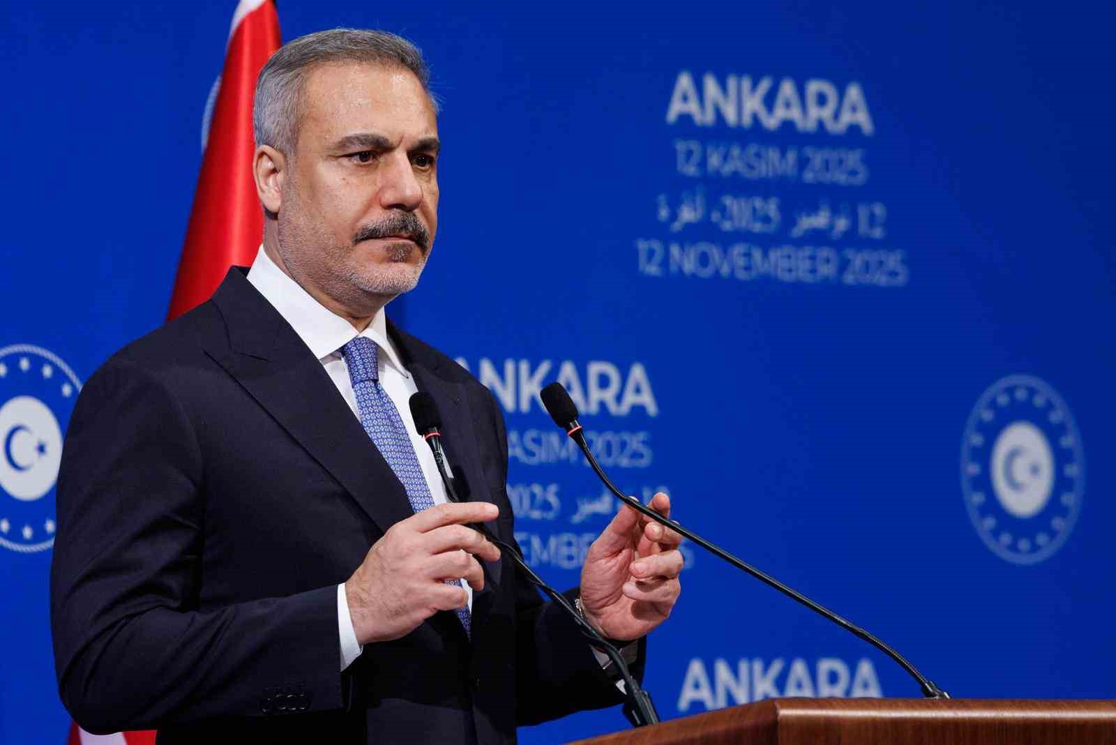 disisleri bakani fidan hamas ateskesin kalici olmasi yonunde yapici adimlar atma iradesine sahip oldugunu BPma5Ar8