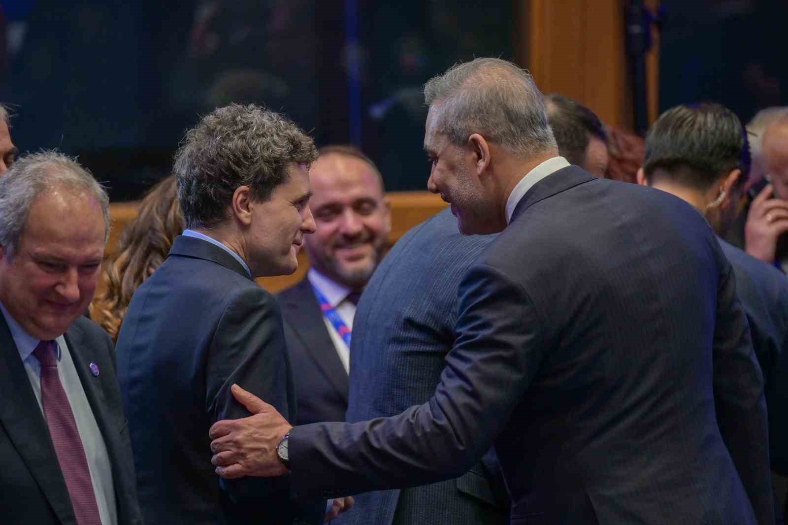 disisleri bakani fidan hirvatistanda 5 H2mgH3Kn