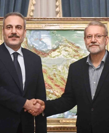 disisleri-bakani-fidan-iran-ulusal-guvenlik-yuksek-konseyi-baskani-laricani-ile-gorustu-DxRNSGn8.jpg