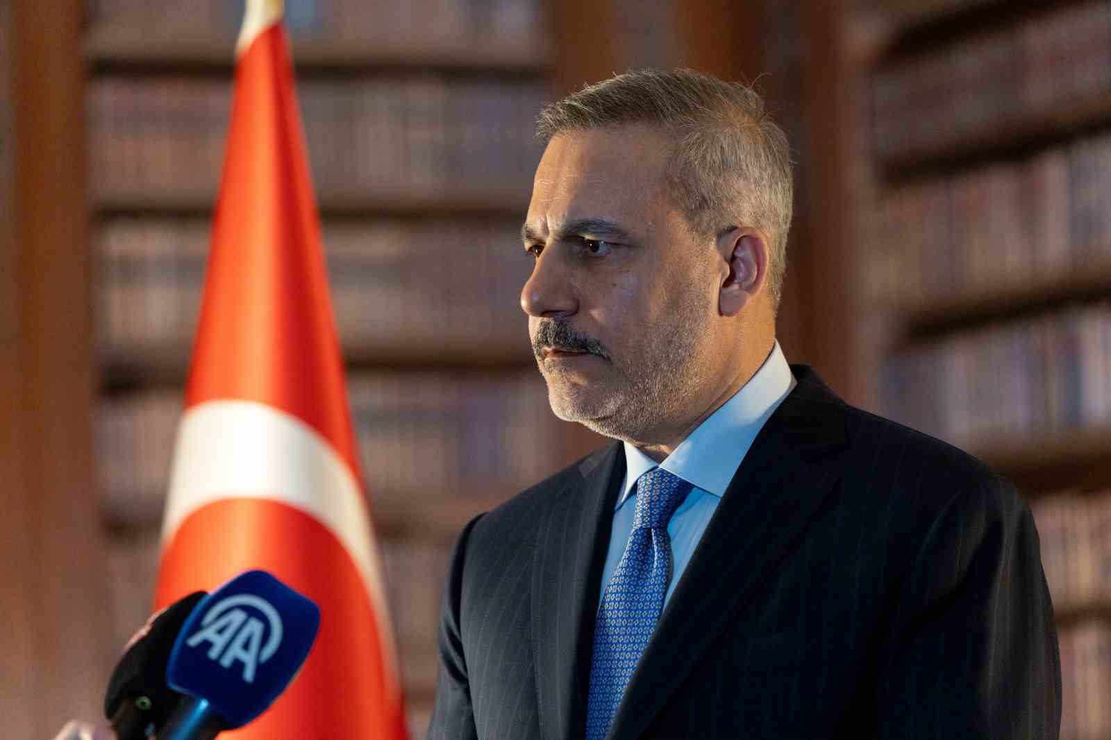 disisleri bakani fidan karadenizin guvenliginin turkiyenin sorumlulugunda olmasindan daha dogal bir konu yok 1 MgaCTnUI