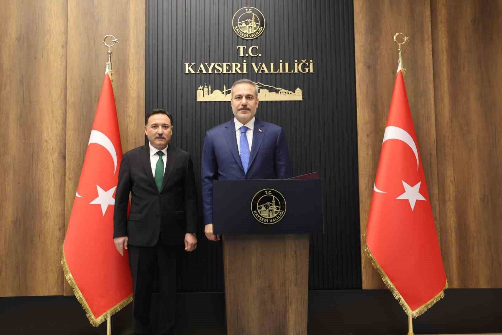 disisleri bakani fidan kayseride 5 Ek7JA23Z