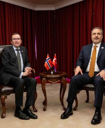 disisleri-bakani-fidan-norvecli-mevkidasi-eide-ile-gorustu-lUXUnemI.jpg