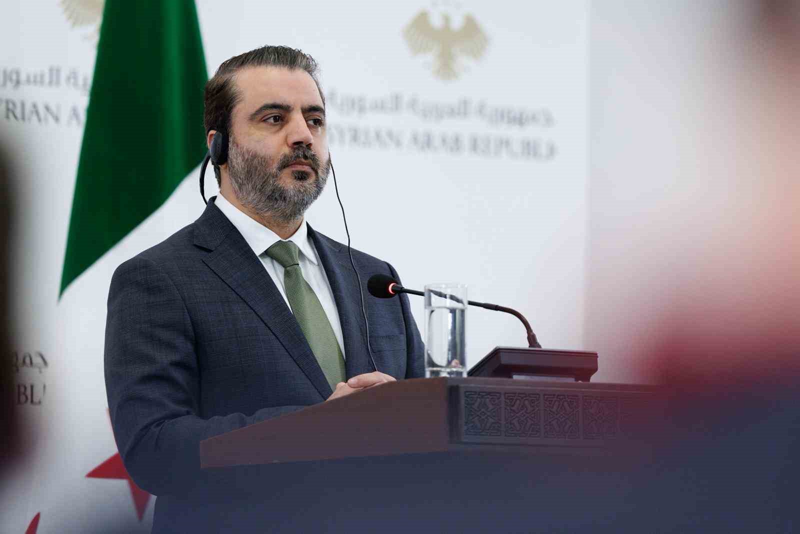disisleri bakani fidan sdgnin suriye ordusuna entegrasyonu surecinde israil engeline isaret etti 17 EdHkU3EZ