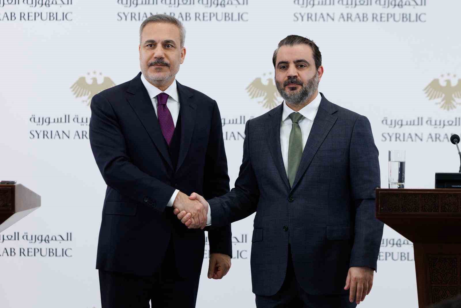 disisleri bakani fidan sdgnin suriye ordusuna entegrasyonu surecinde israil engeline isaret etti 2 1SuNpaPZ