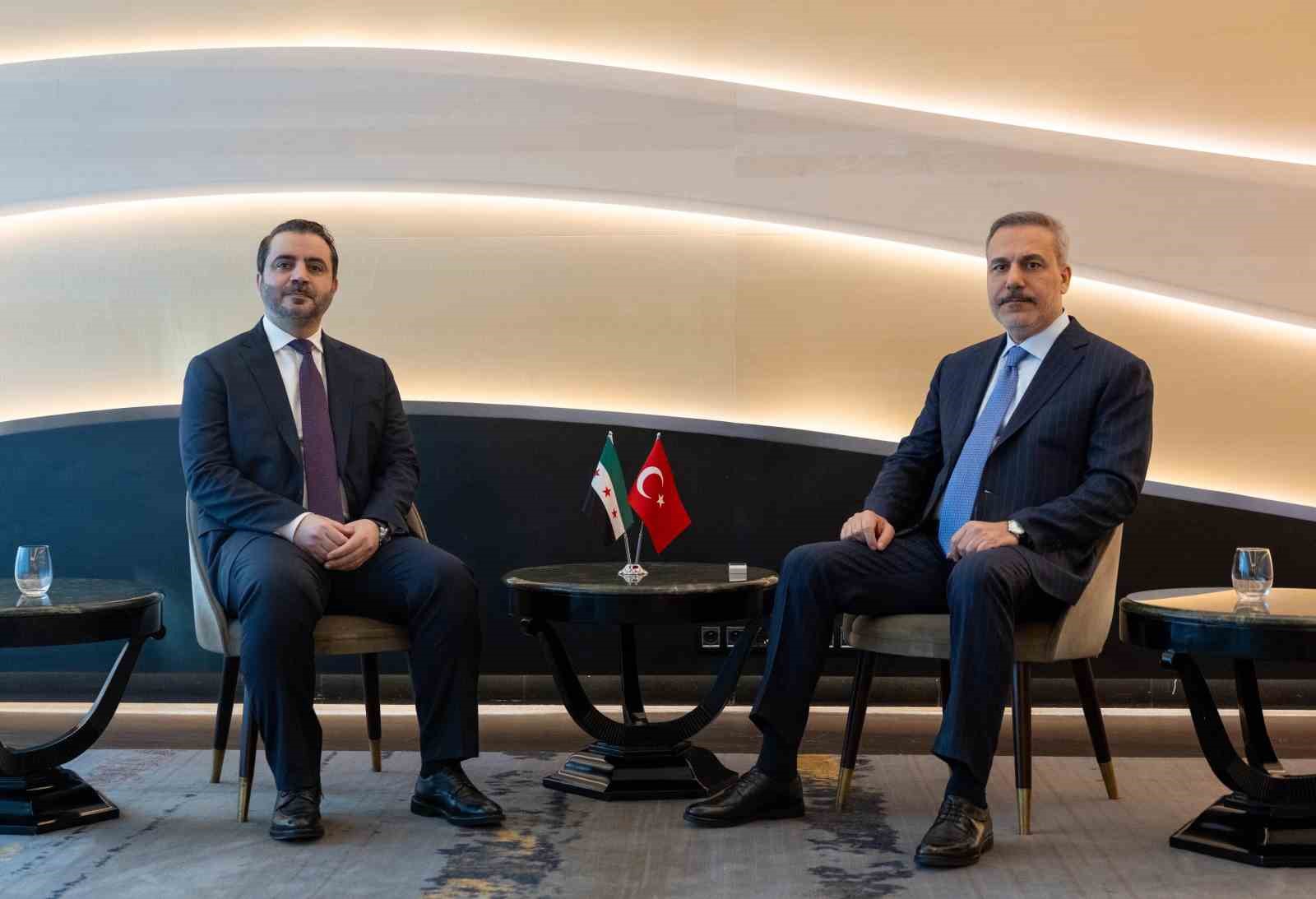 disisleri bakani fidan suriyeli mevkidasi seybani ile gorustu 1 9twrcuEy