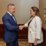 disisleri-bakani-fidan-turk-kokenli-kanada-parlamentosu-milletvekili-acan-ile-gorustu-aFSQJKdh.jpg