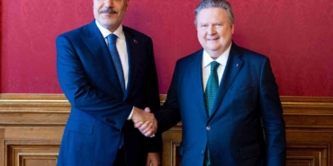 disisleri-bakani-fidan-viyana-eyalet-basbakani-ludwig-ile-bir-araya-geldi-6vKnWKUO.jpg