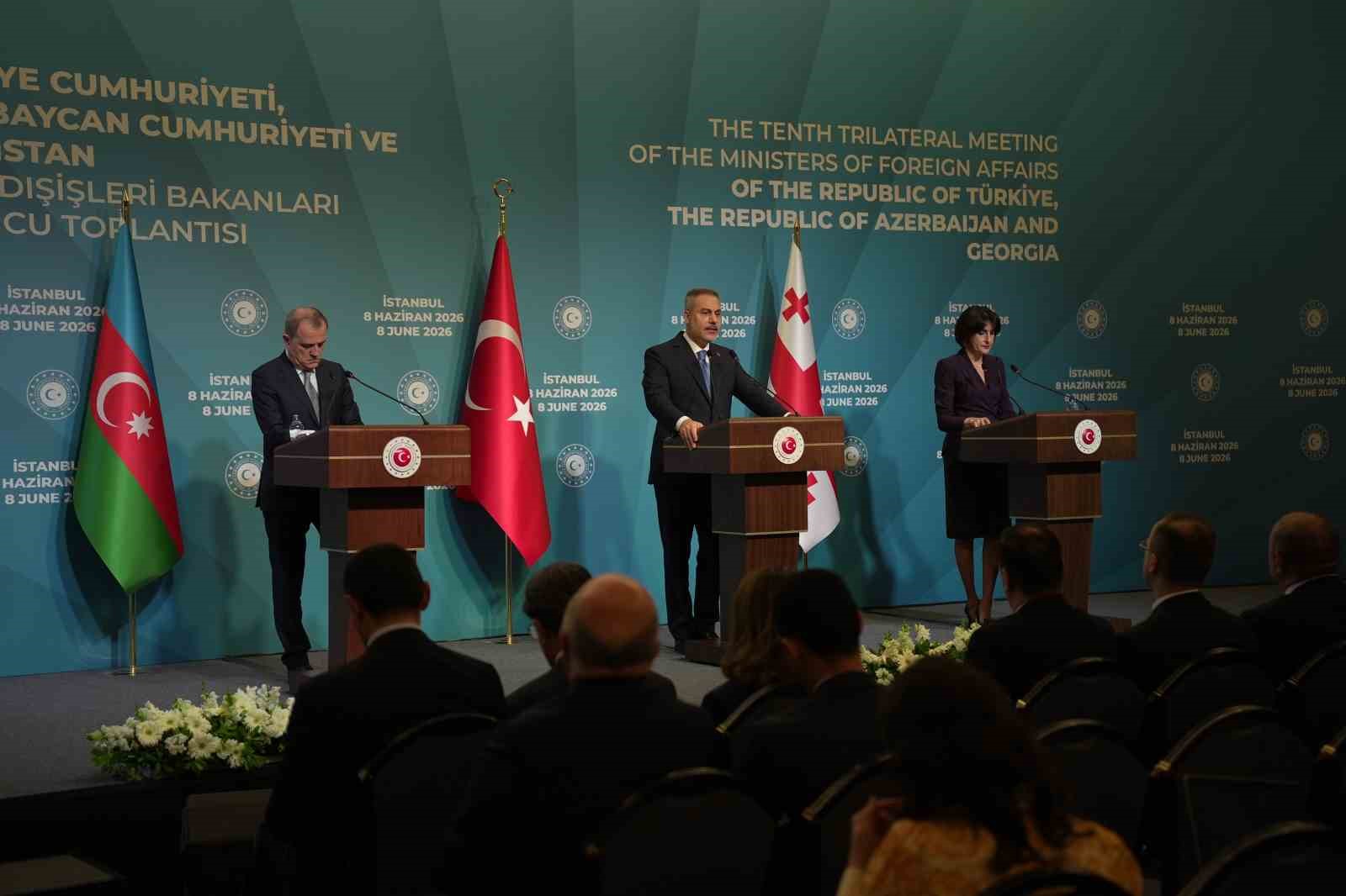 disisleri bakani hakan fidan karadenizde seyrusefer emniyetinin savasin yayginlasmasindan dolayi giderek azalmis olmasi hepimiz