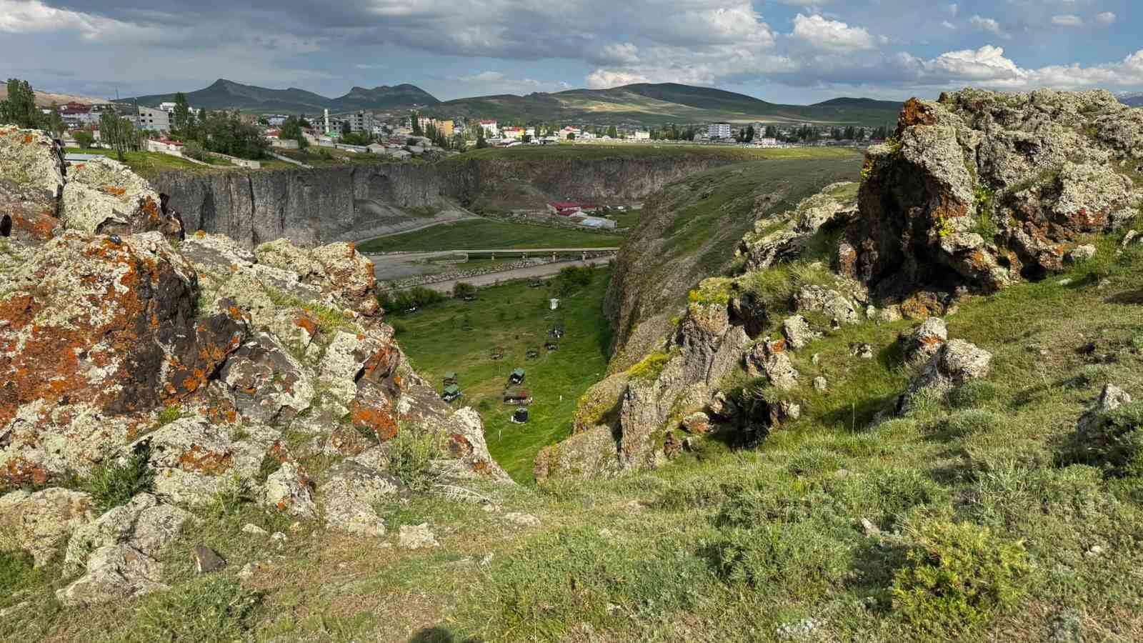 Diyadin Kanyonu’nun doğal güzelliği dron ile görüntülendi 6 diyadin kanyonunun dogal guzelligi dron ile goruntulendi 2 IsN1t38i