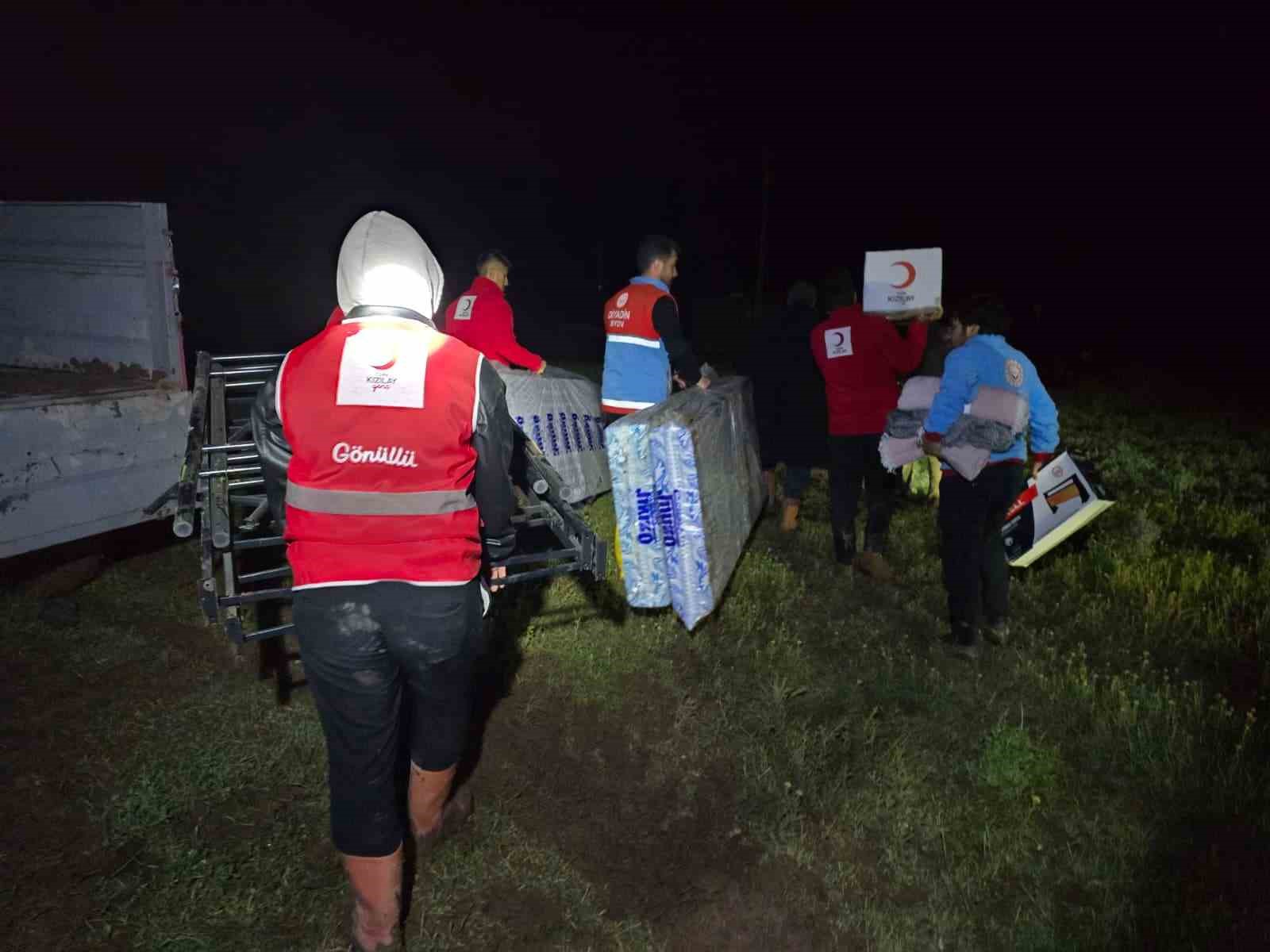 diyadinde sel magdurlarina destek seferberligi 1 8QuR5AL5