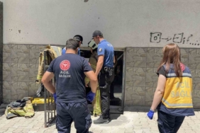 diyaliz-hastasi-evinde-mahsur-kaldi-camdan-yardim-istedi-OuZwCL6J.jpg