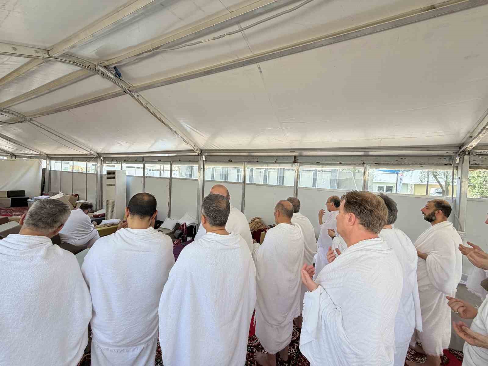 diyanet isleri baskani arpagus allahim ilk kiblemiz mescid i aksayi hurriyetine kavustur 0 B6ajQdsC