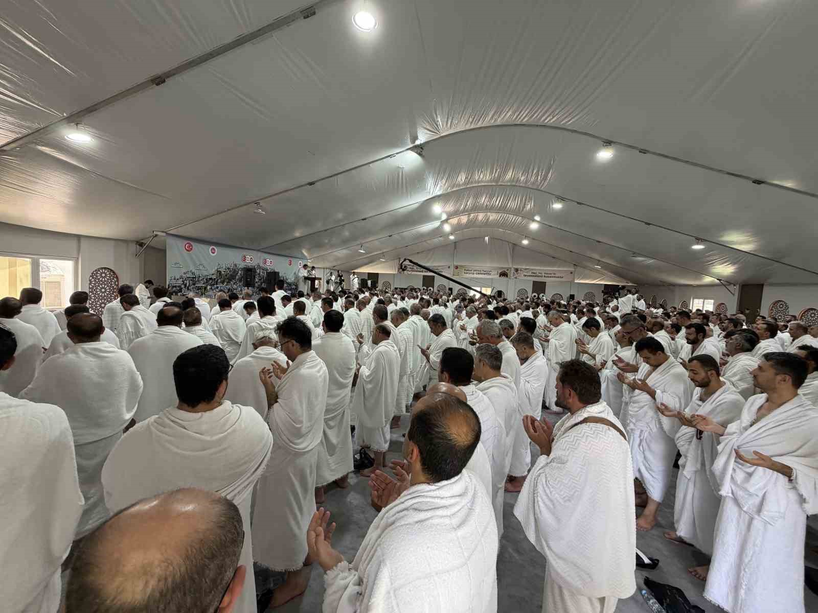 diyanet isleri baskani arpagus allahim ilk kiblemiz mescid i aksayi hurriyetine kavustur 1 F1vL6trW