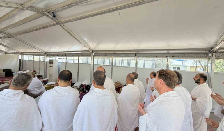 diyanet-isleri-baskani-arpagus-allahim-ilk-kiblemiz-mescid-i-aksayi-hurriyetine-kavustur-qjdhf5U8.jpg