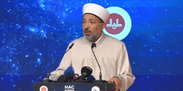 diyanet-isleri-baskani-arpagus-bu-sene-suudi-arabistan-tarafindan-ulkemize-taninan-kontenjan-84-bin-E5rzBrmU.jpg
