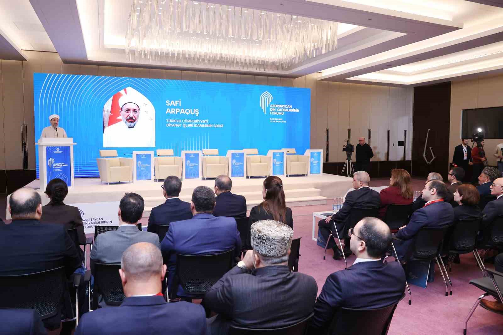 Diyanet İşleri Başkanı Arpaguş: "Müslüman, tüm insanların hak ve özgürlüklerini mukaddes bilir" 7 diyanet isleri baskani arpagus musluman tum insanlarin hak ve ozgurluklerini mukaddes bilir 3 37NBP6E7