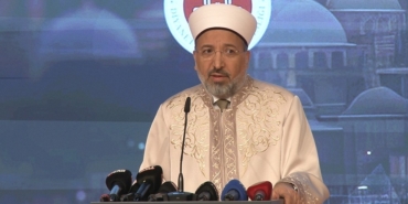 diyanet-isleri-baskani-arpagus-ramazan-ayinin-temasini-duyurdu-ramazan-cami-ve-hayat-cRYVVCcL.jpg