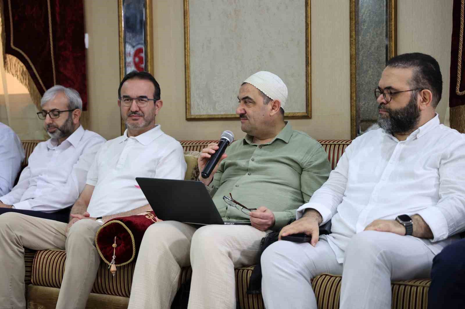 diyanet isleri baskani arpagus turk hacilarinin yas ortalamasi 60a dustu 2 SSVZWE9R