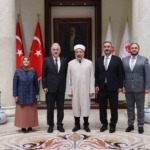 diyanet-isleri-baskani-arpagustan-bursa-valiligine-ziyaret-2YJZmhvL.jpg