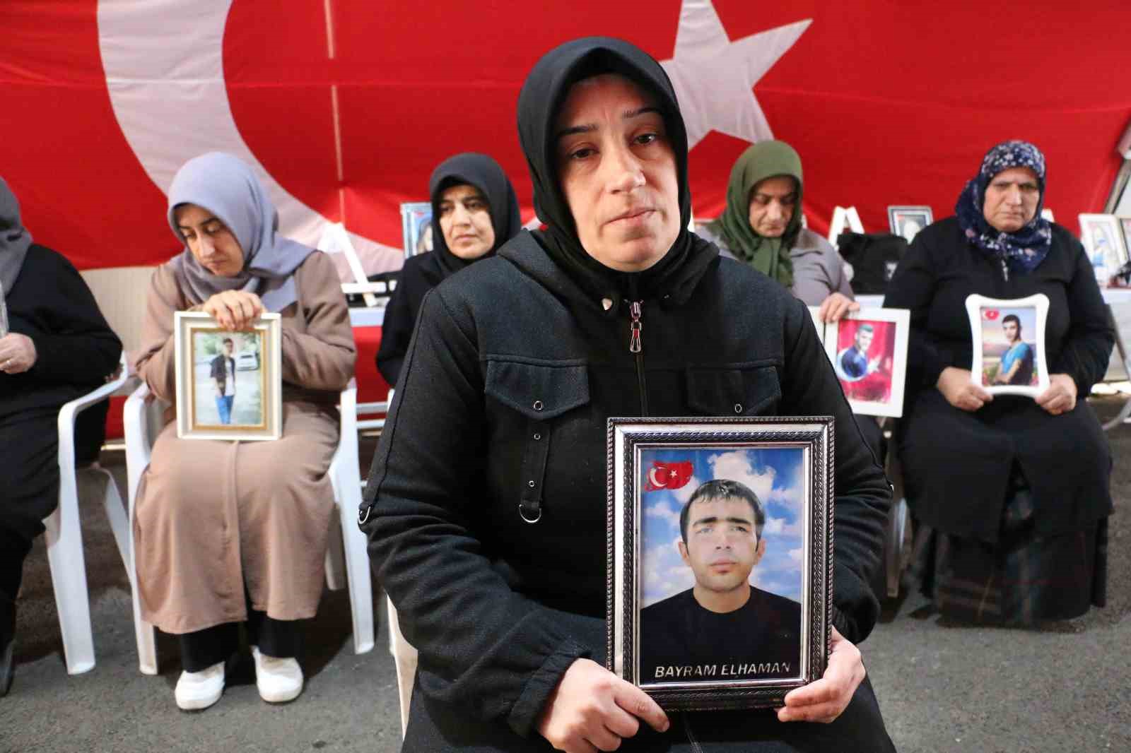 diyarbakir anneleri gelecek guzel haberler icin sabirsizlaniyor 3 ITKZGrU9