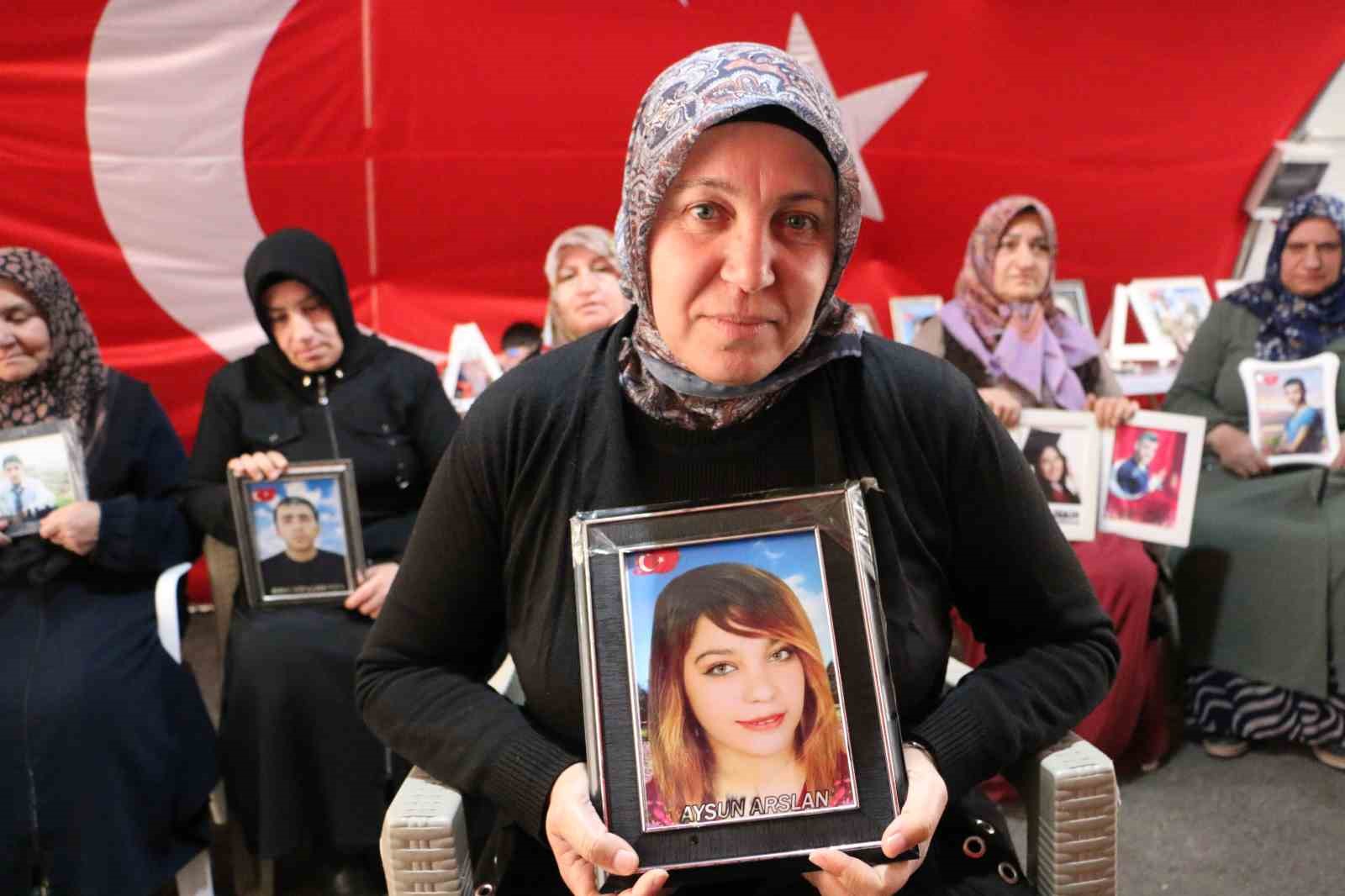 diyarbakir annelerinden chpye cagri 4 CU9eYClB