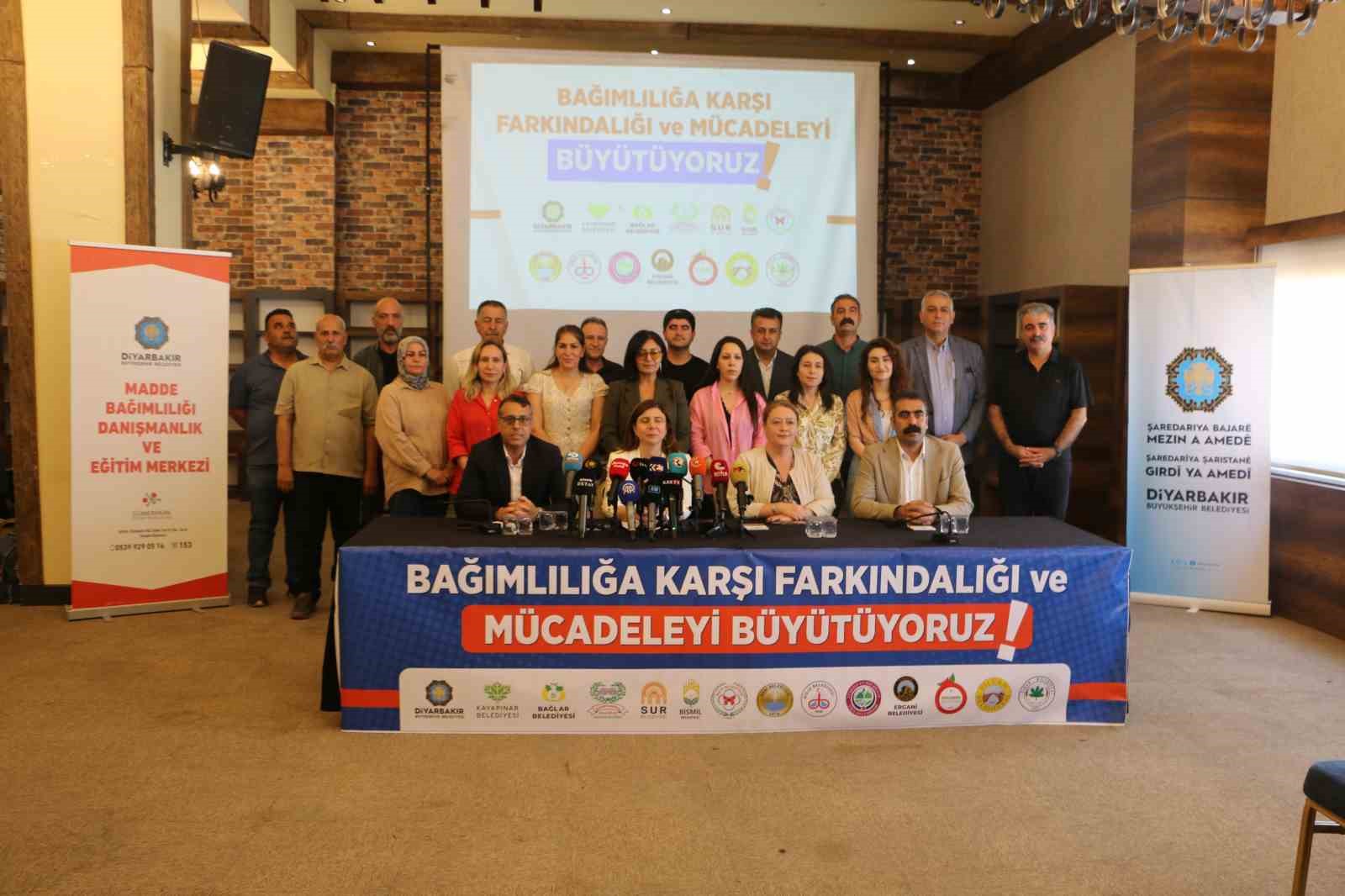 diyarbakir buyuksehir belediyesi ve ilce belediyeleri madde bagimliligiyla mucadelede yeni donemi baslatiyor 1 LmqtQBOH