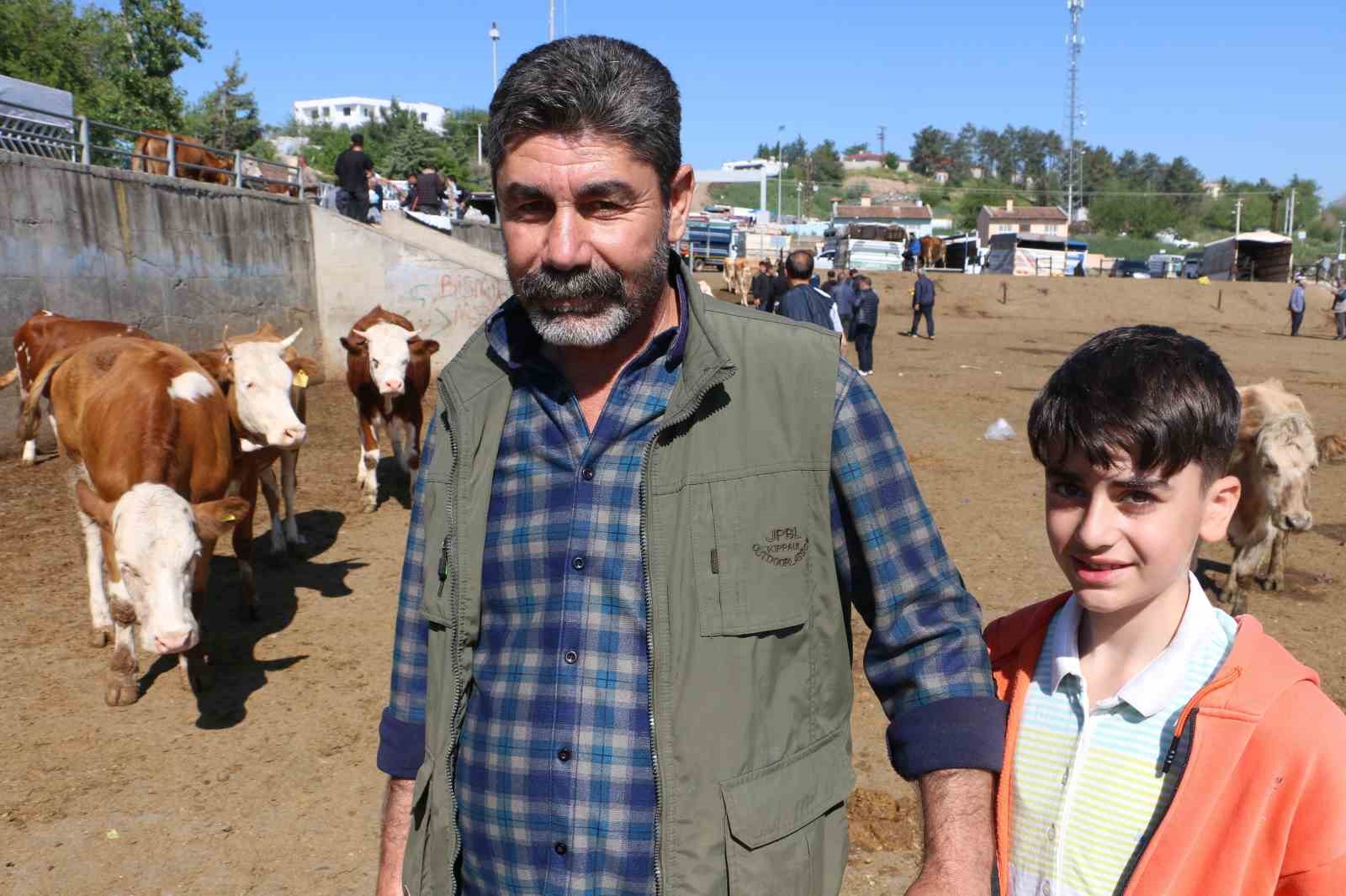 diyarbakir canli hayvan borsasinda kurbanlik hareketliligi 2 McRnNbhr