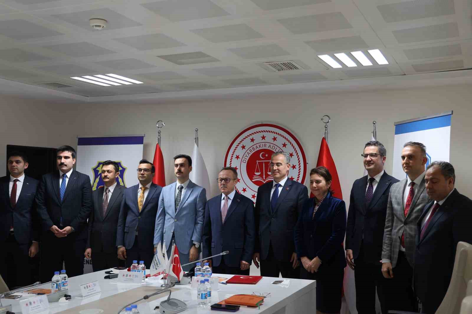 diyarbakir cumhuriyet bassavciligi ile il saglik mudurlugu arasinda isbirligi protokolu imzalandi 3