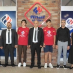 diyarbakir-final-ortaokulundan-lgsde-cifte-turkiye-birinciligi-w3761Aiq.jpg