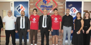 diyarbakir-final-ortaokulundan-lgsde-cifte-turkiye-birinciligi-w3761Aiq.jpg