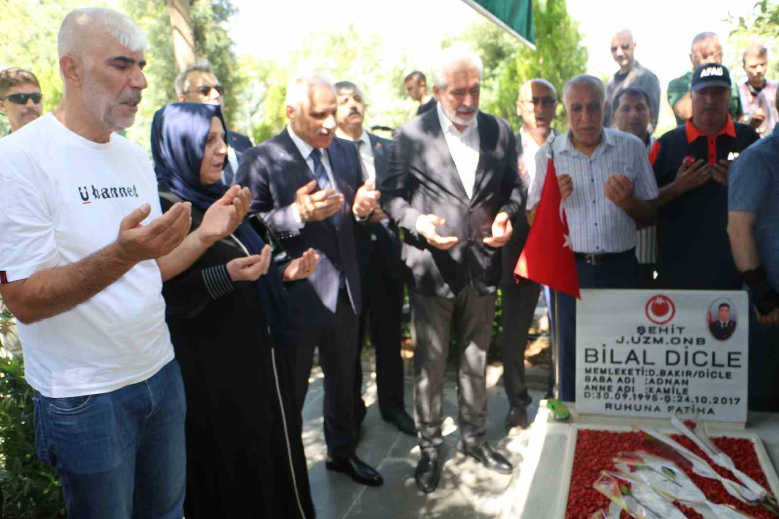 diyarbakir hava sehitliginde 15 temmuz anma programi 3