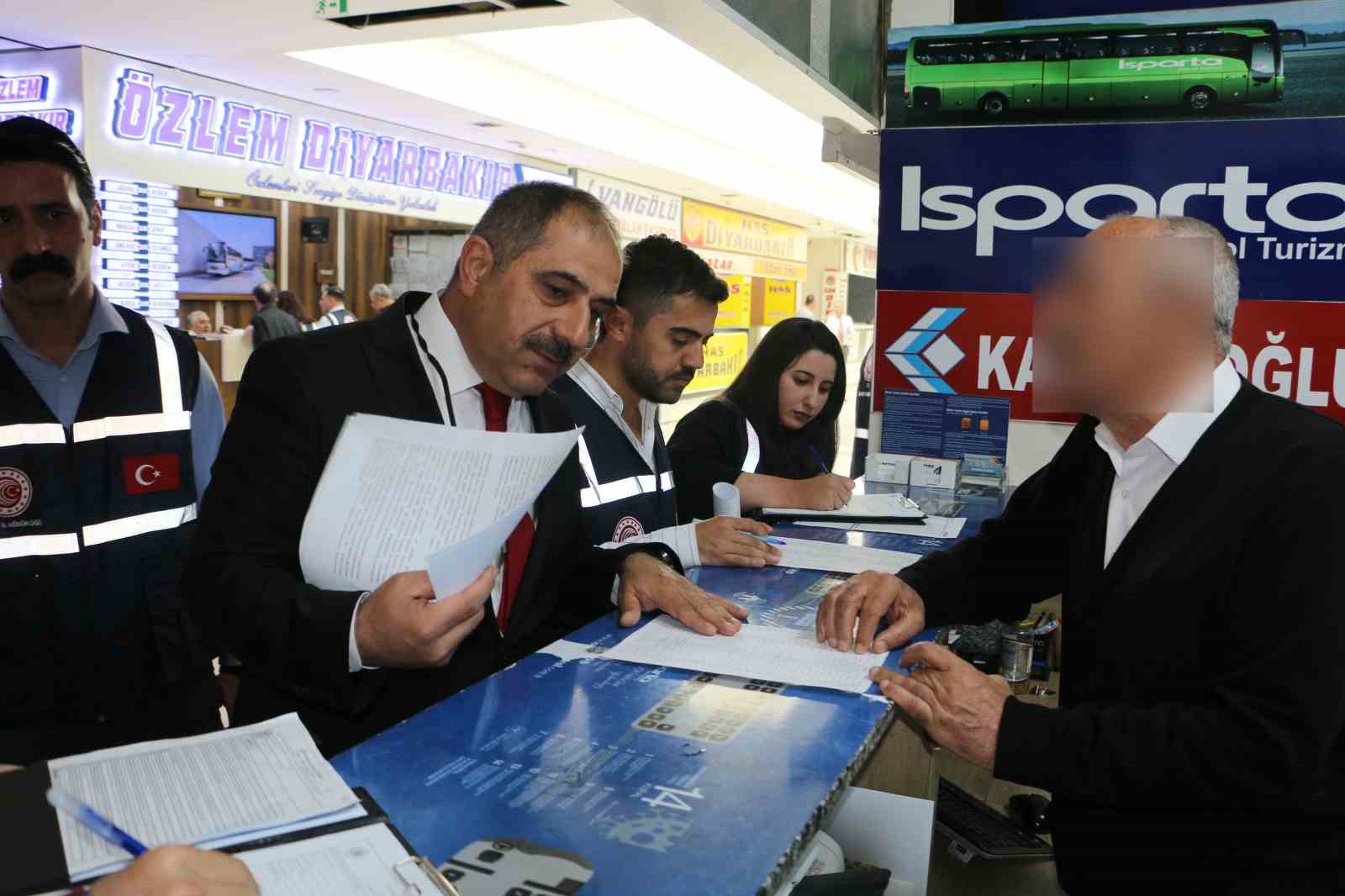 Diyarbakır Şehirler Arası Otobüs Terminalinde bayram öncesi fiyat denetimi 6 diyarbakir sehirler arasi otobus terminalinde bayram oncesi fiyat denetimi 2 ni1tEFtn