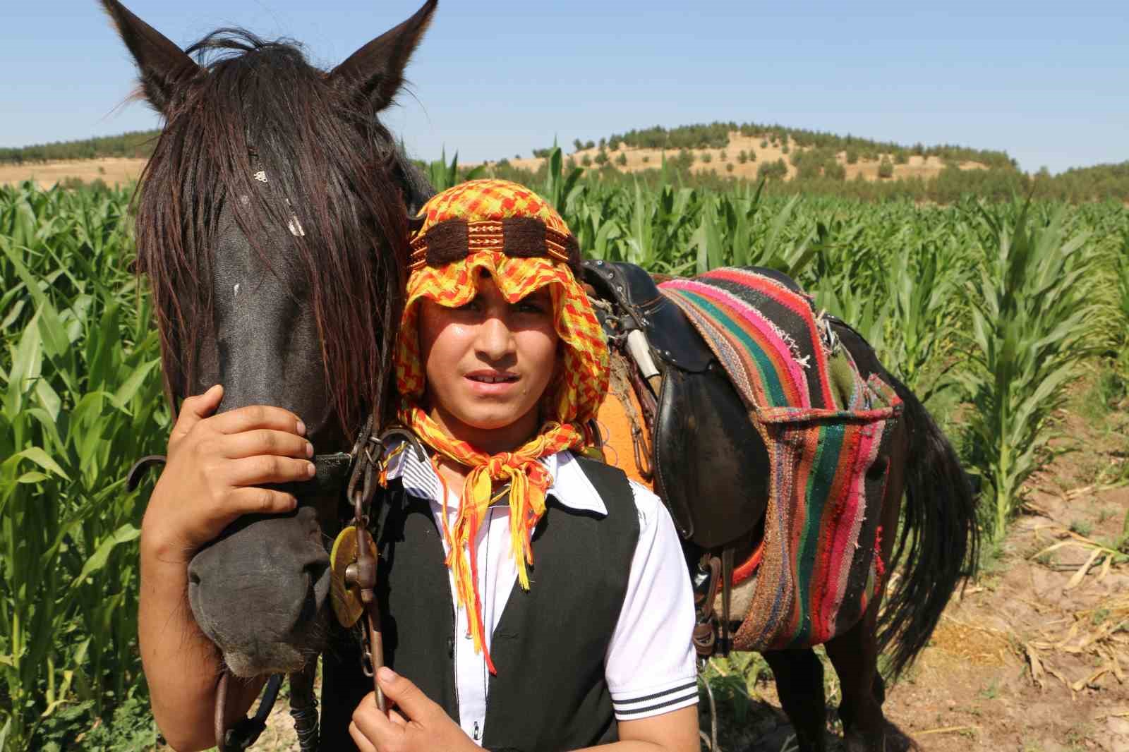 diyarbakir sicaginda 46 yildir musterilerini serinletiyor 1 MzaDaiks