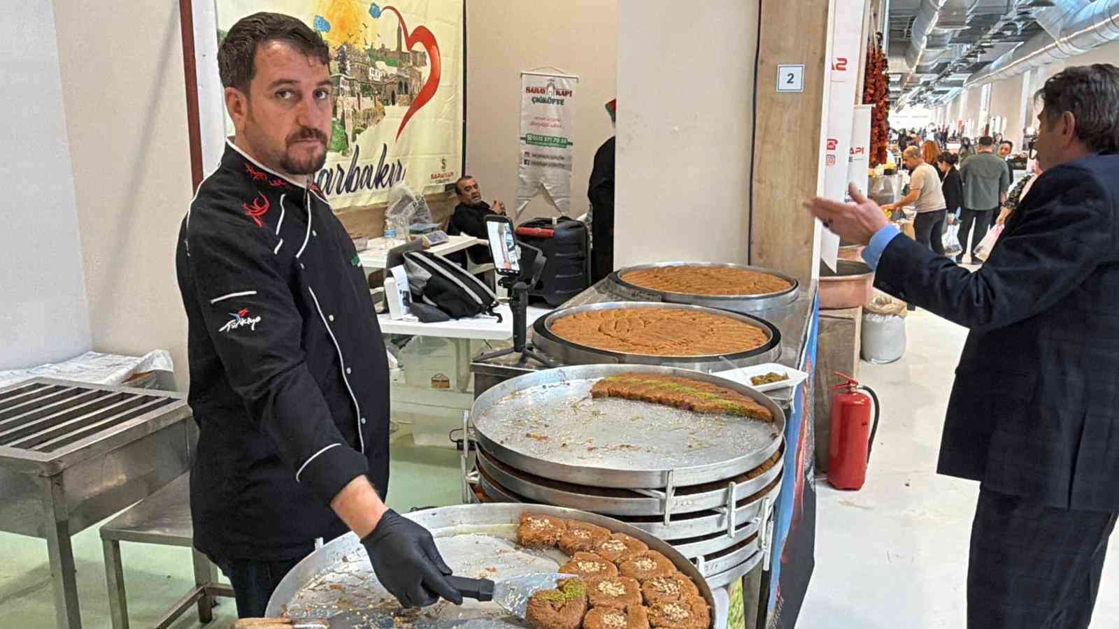 diyarbakir tanitim gunleri istanbulda kultur solenine donustu 4 pcw6b49n