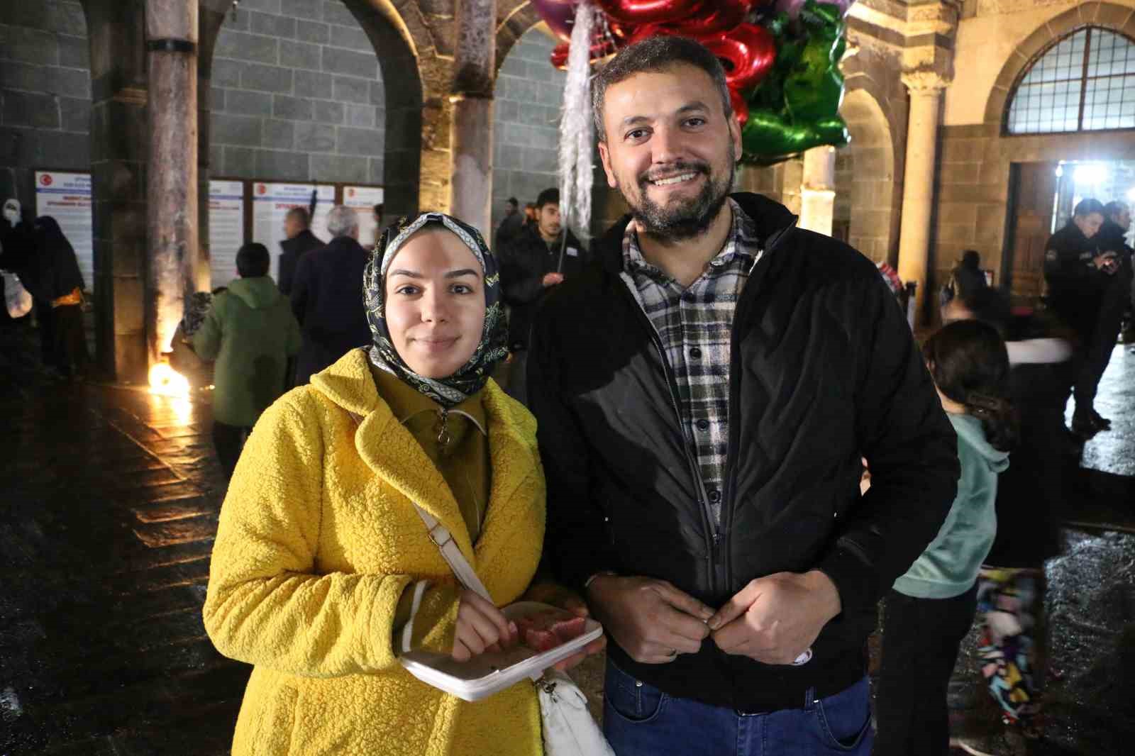 diyarbakir ulu camide kadir gecesi idrak edildi 6