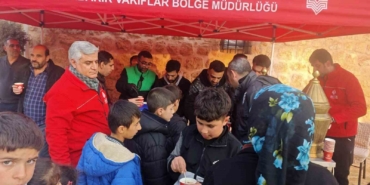 diyarbakir-vakiflar-bolge-mudurlugunden-kandil-dolayisiyla-salep-ikrami-R2LMenR2.jpg