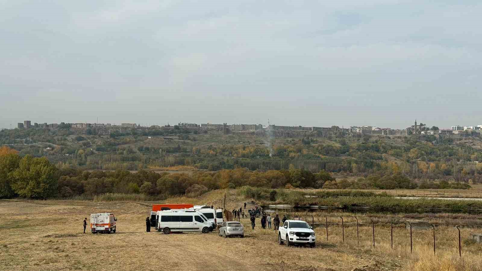 diyarbakira 5 ilden gelen kurbaga adamlar kayip polisi ariyor 3 hzacFvhS