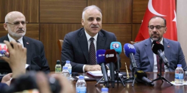 diyarbakirda-11-uluslararasi-hafizlik-ve-kuran-i-kerimi-guzel-okuma-yarismasi-basladi-lrlLJsUZ.jpg