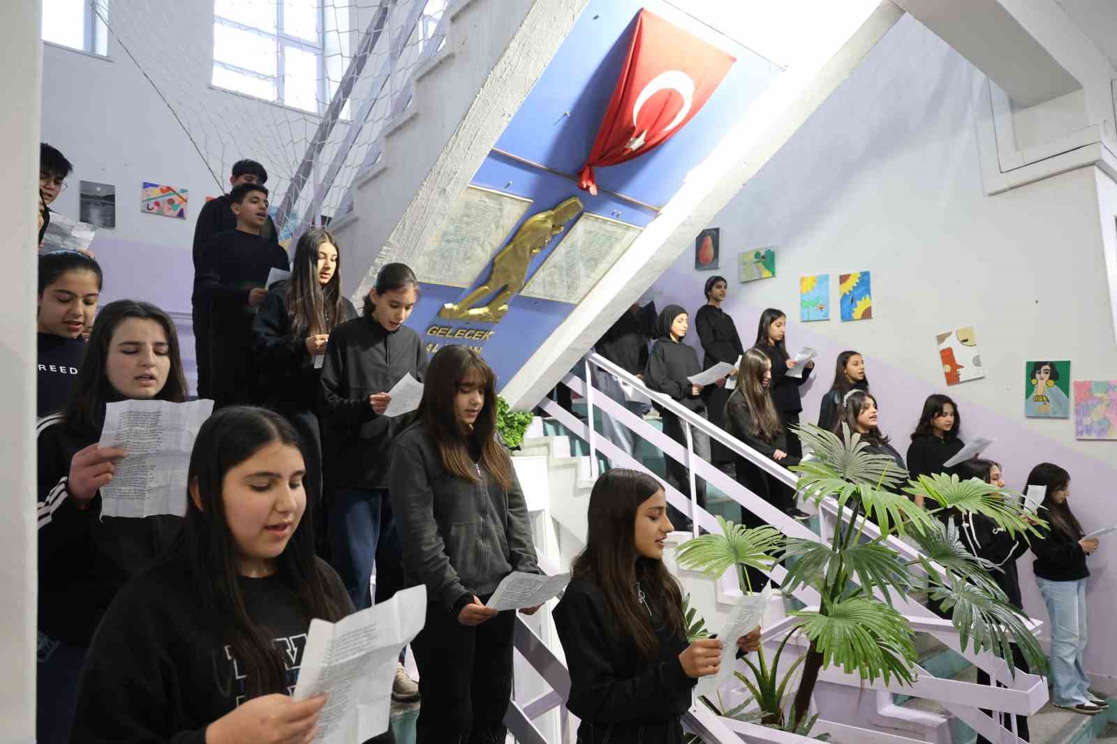 diyarbakirda 112 yillik okulda iftar 2 aUCpjK6b