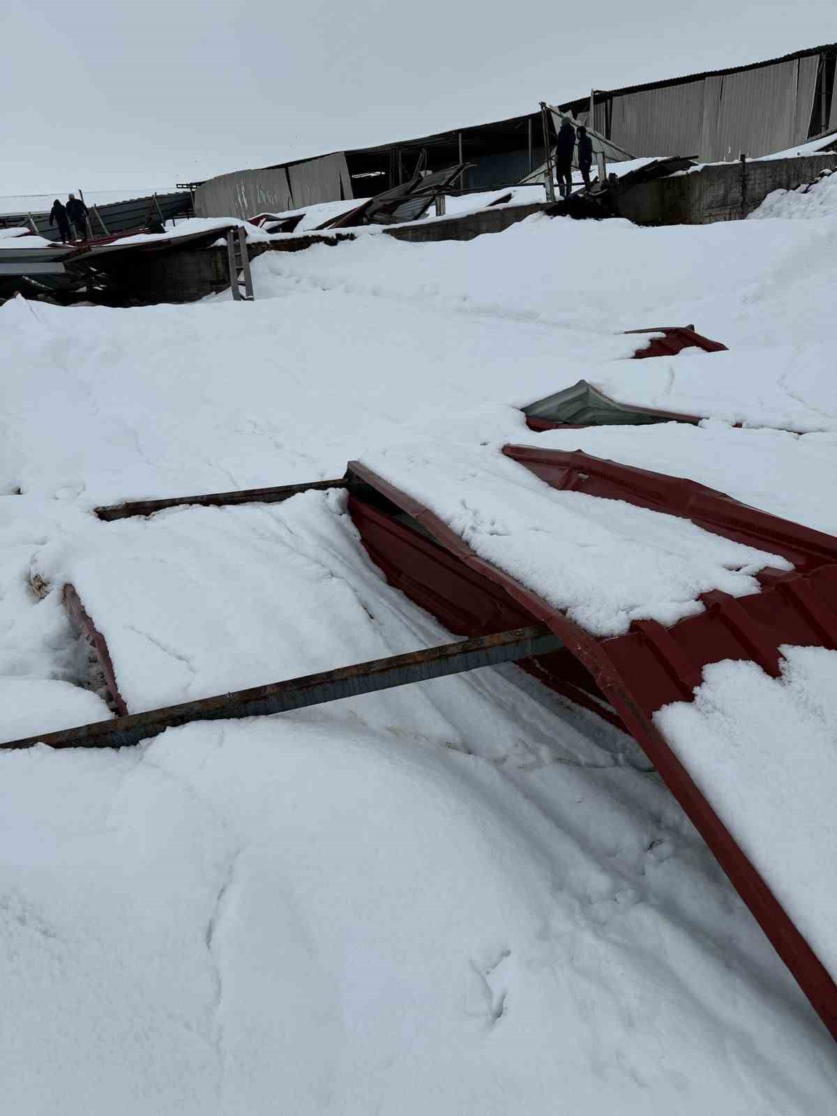 diyarbakirda 12 fabrikanin catisi coktu 5 KjuuXrRm