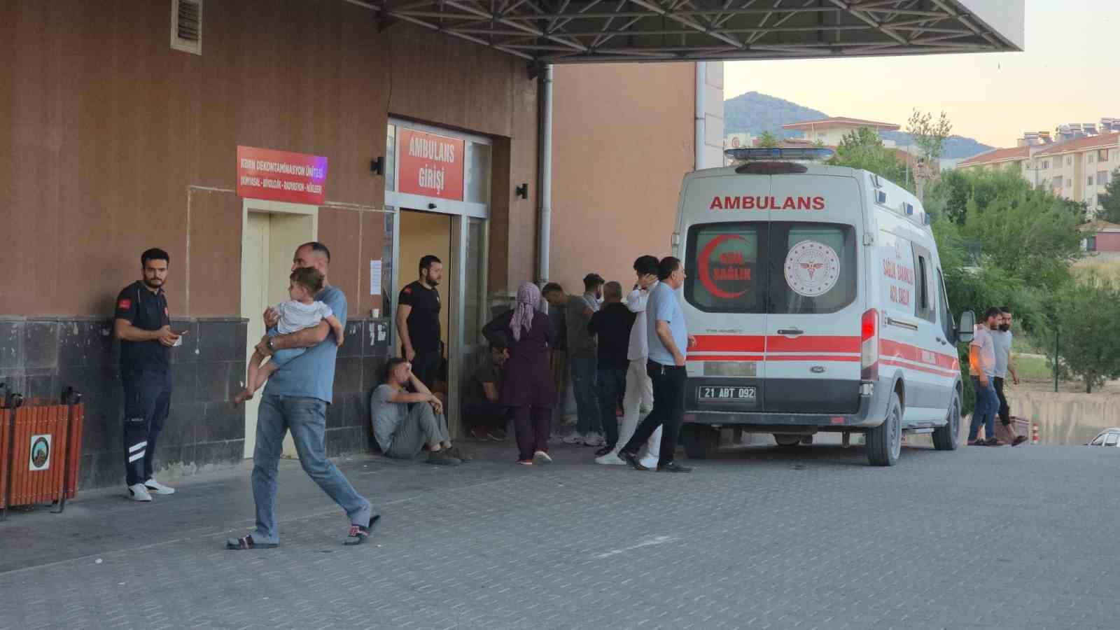 diyarbakirda 12 yasindaki cocuk serinlemek icin girdigi golette boguldu 1 WJ1Dm2iI
