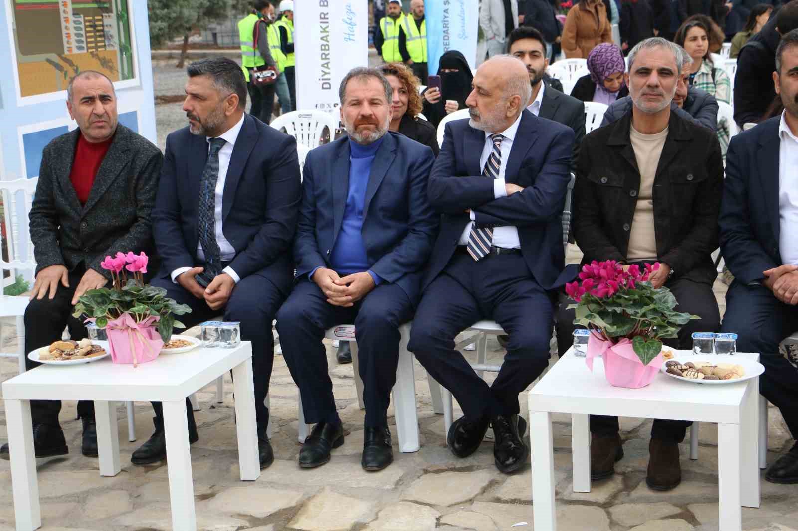 diyarbakirda 14 bin metrekarelik alana tibbi ve aromatik bitki bahcesi kurulacak 1 qZCDBwQ5