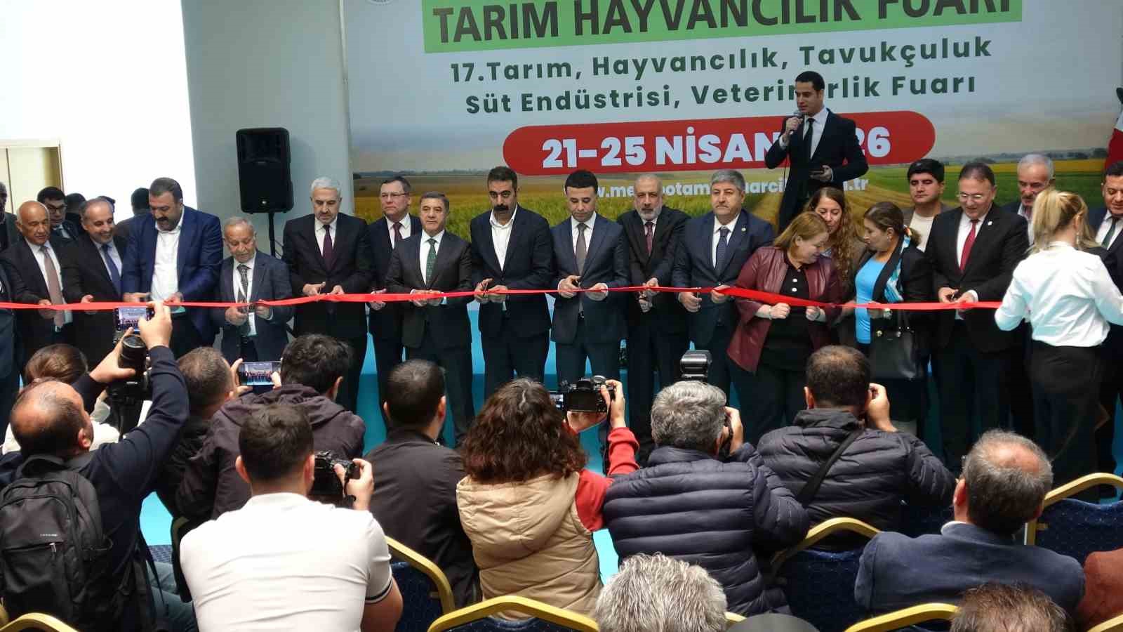 diyarbakirda 17 tarim hayvancilik tavukculuk sut endustrisi ve veterinerlik fuari acildi 0 5ZIhBRLu