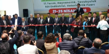 diyarbakirda-17-tarim-hayvancilik-tavukculuk-sut-endustrisi-ve-veterinerlik-fuari-acildi-3WrtNtLj.jpg
