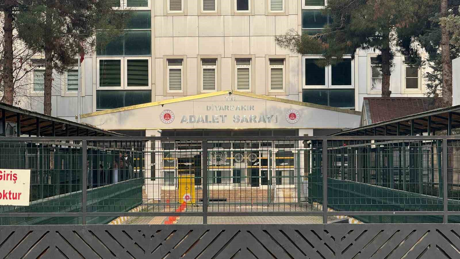 diyarbakirda 18 yasindaki sumeyyenin cinayet suphelisi tutuklandi 0 tw2bAAyl