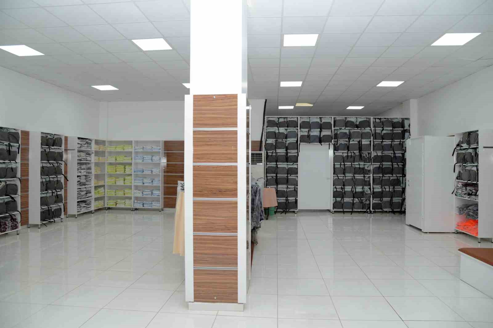 diyarbakirda 2 bin 300 aileye yeni dogan destek paketi 3 KBZMlLjl