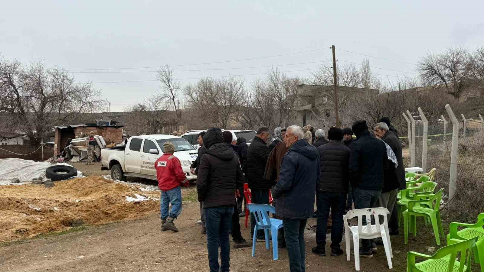 diyarbakirda 2 cocuk annesi sirra kadem basti 3 1SMG5fEW