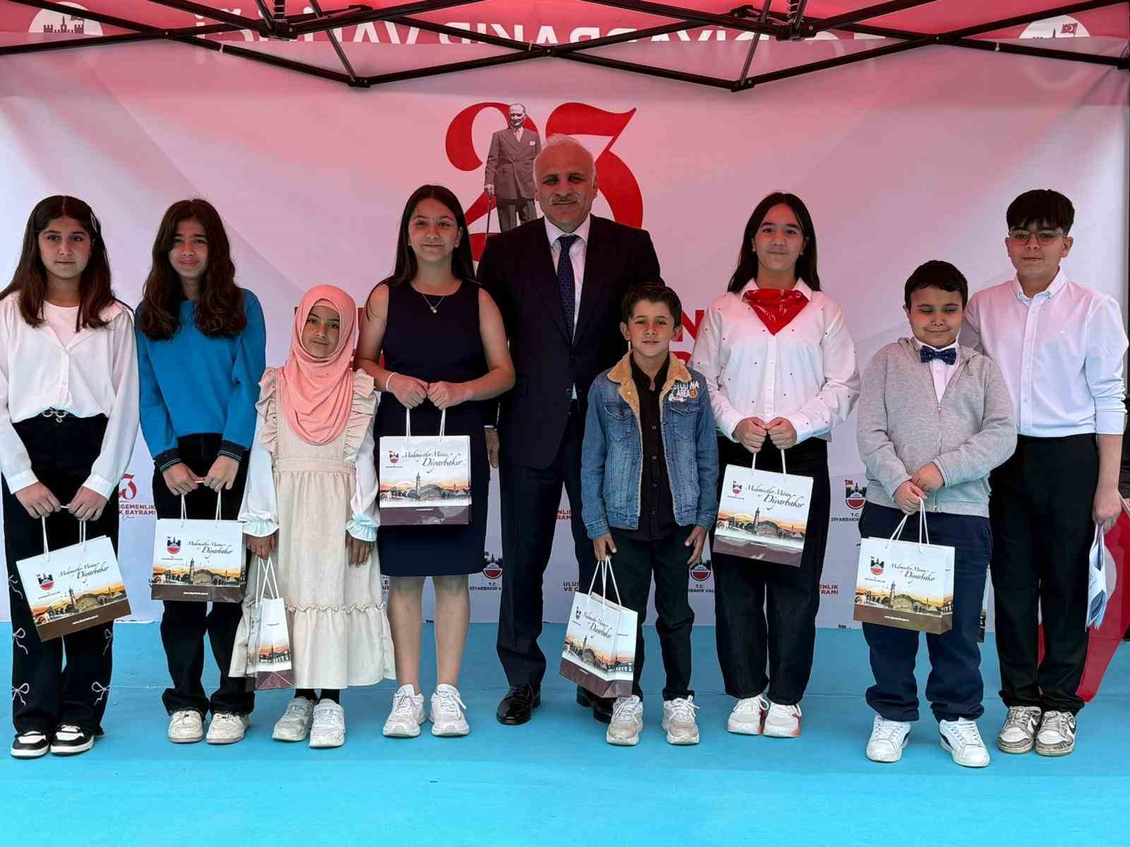 diyarbakirda 23 nisan coskuyla kutlandi 2 BGJi556M